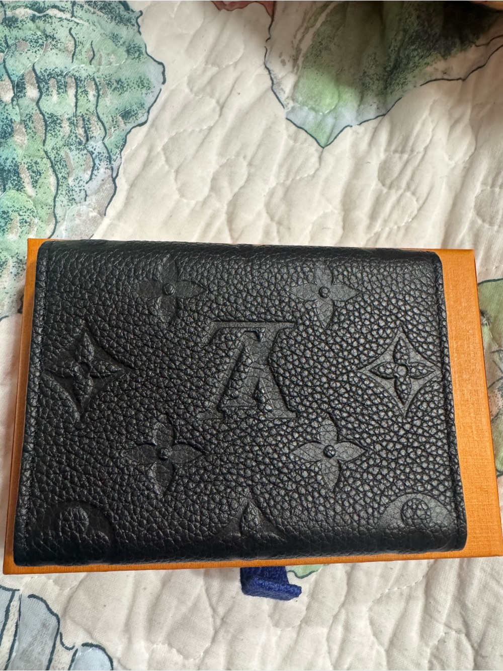 Louis Vuitton Black Embossed Monogram Envelope Card Holder with Gold Snap - Picture 5 of 9